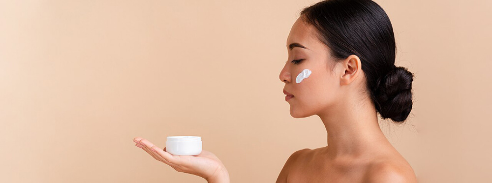 محصولات زیبایی پوست شرکت آذین